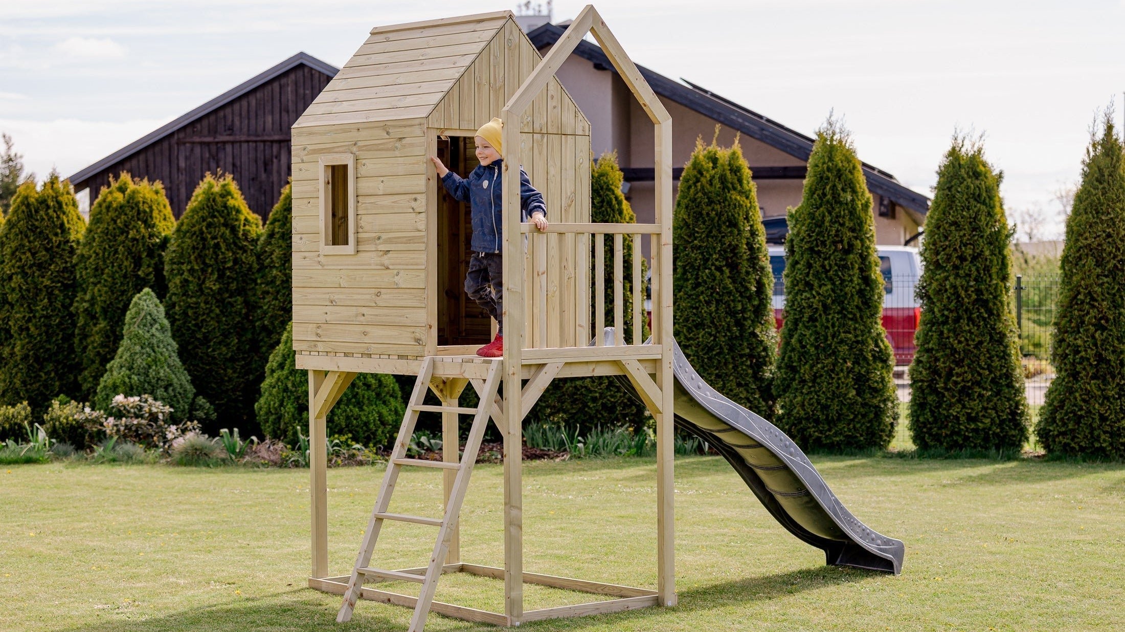 Golden Autumn Days: Wooden Outdoor Toys for Family Fun - Duck Woodworks