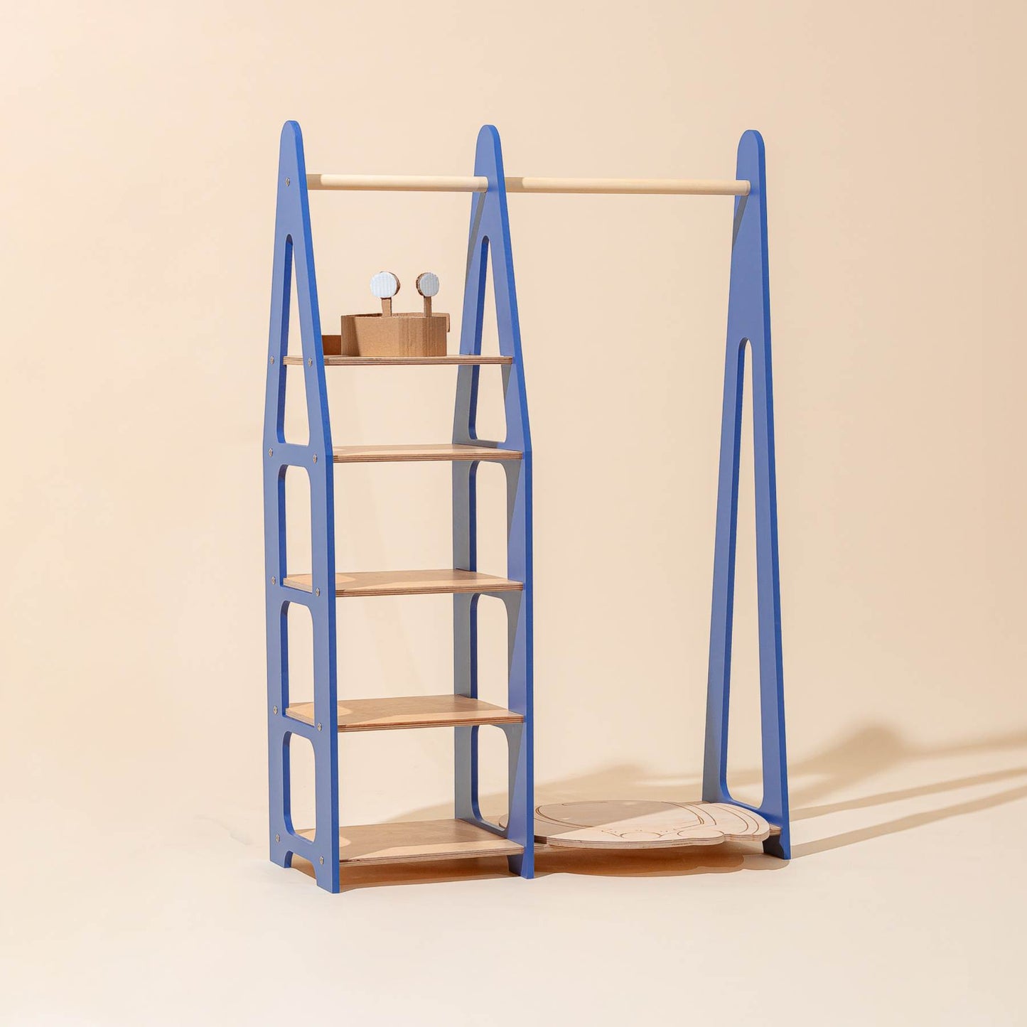 Clothing Rack with shelves on the side - Duck Woodworks