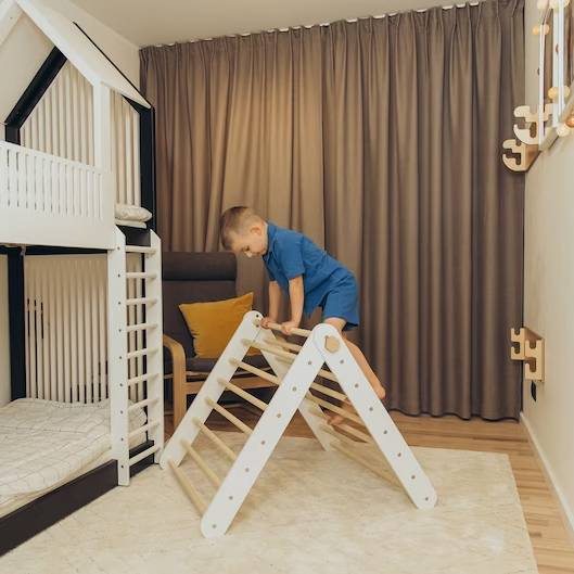 Climbing Triangle - Duck Woodworks