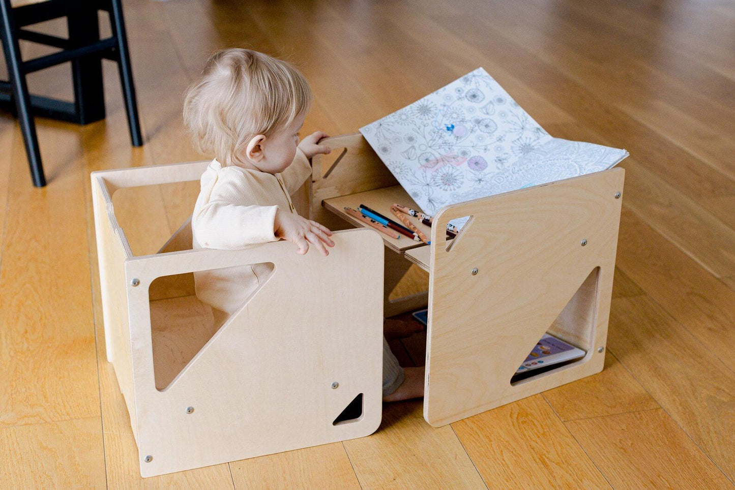 2 - in - 1 Table and Cube Chair - Duck Woodworks