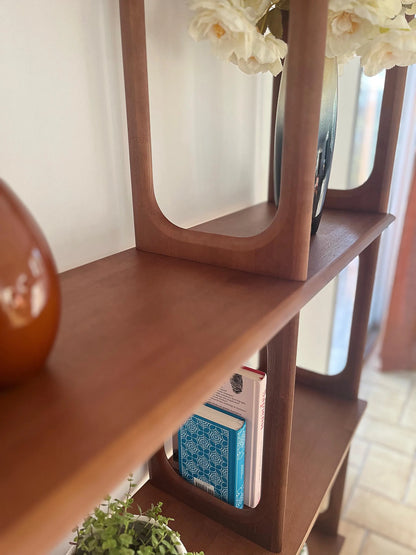 Mid-Century modern shelf |Illuminator
